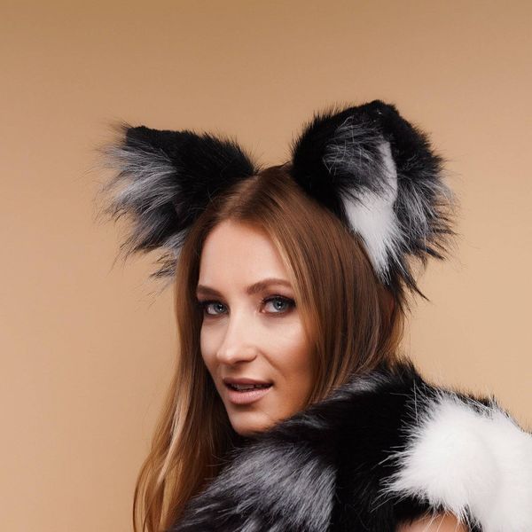 Fluffy fox ears silver 30220236 фото