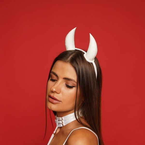 Devil horns white small 30301327 фото